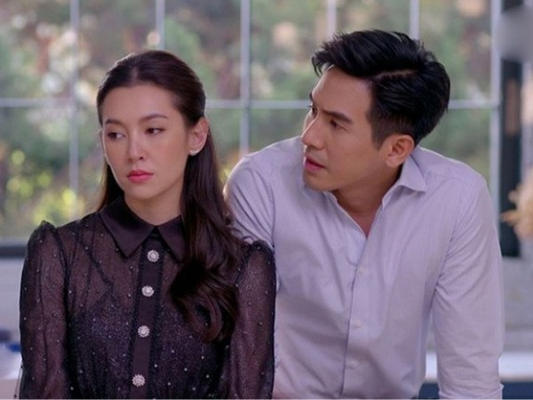 Vợ 'ngọt như mía lùi' sau khi bị chồng phản bội đêm tân hôn, tất cả là để chuẩn bị cho cú 'chốt hạ' đột ngột