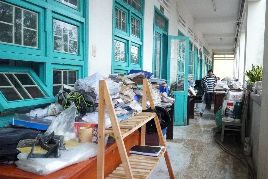 Cấp phát miễn phí toàn bộ sách giáo khoa cho học sinh vùng lũ