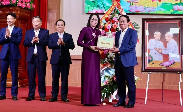 Bí thư Thành ủy Hải Phòng dự Ngày hội Đại đoàn kết toàn dân tại xã Phú Thái