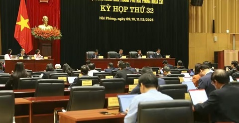 Hải Phòng chất vấn tình trạng chậm cấp sổ đỏ và nhiều vấn đề nóng