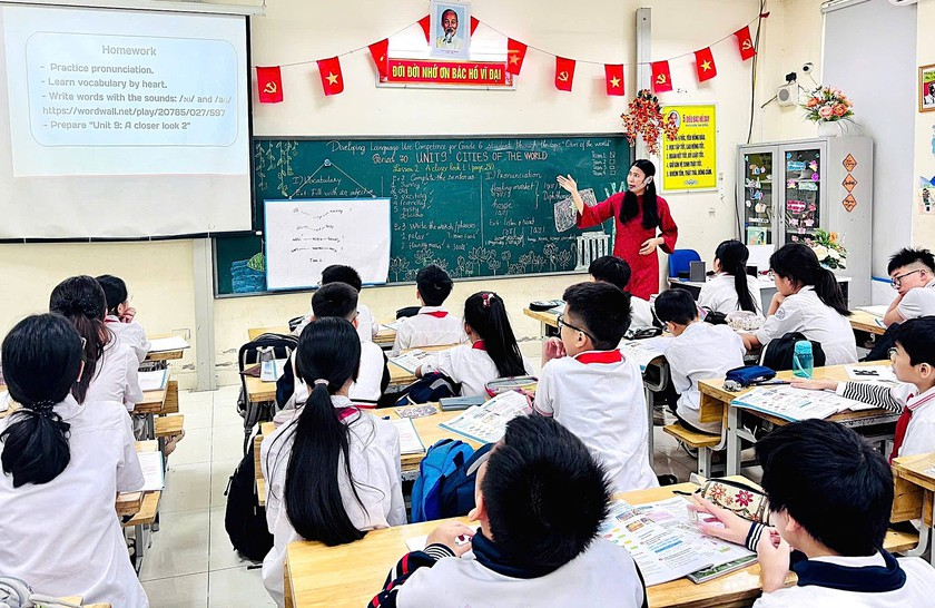 Chuẩn ngoại ngữ giáo viên: Làm sao để chuẩn hóa mà không