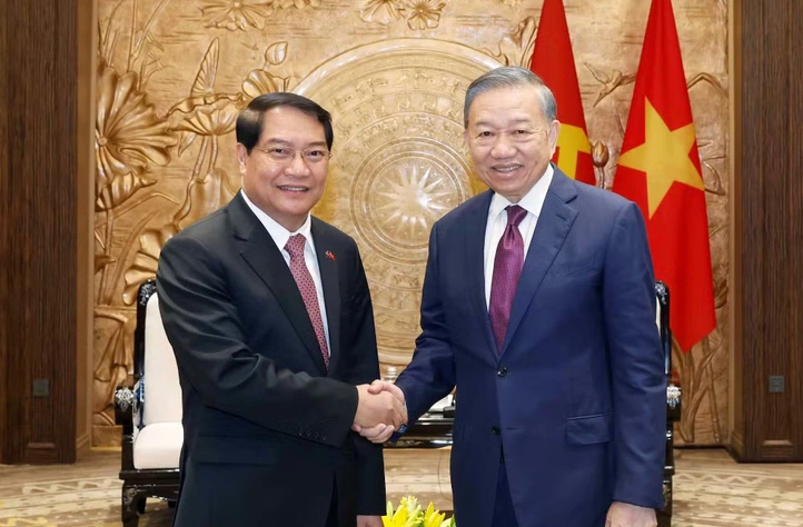 Việt Nam dành ưu tiên cao nhất cho quan hệ với Lào