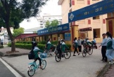 Sợ lộ bí mật riêng tư, lớp trưởng đánh bạn học