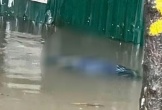 Phát hiện người đàn ông tử vong tại tuyến phố ngập nước ở Hà Nội