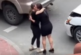 Va chạm trên phố, 2 nữ tài xế có màn xử lý bất ngờ
