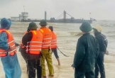 6 thuyền viên thoát nạn sau khi bị lật tàu trên biển