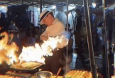 'Tổng tài' phô mai nướng Đà Lạt tiếp tục bán hàng