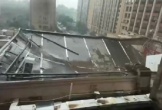 Đám cưới đang diễn ra thì mái nhà đổ sập, nhiều quan khách ngay lập tức nhập viện
