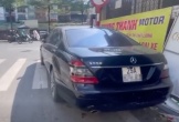 Xe Mercedes đỗ sai trên phố Hà Nội, người dân 'mách' Cục trưởng Cảnh sát giao thông