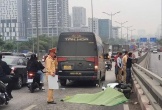 Va chạm với xe Limousine 16 chỗ trên cầu vượt, nữ tài xế xe ôm công nghệ tử vong