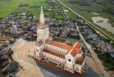 Tìm về nhà thờ lớn bậc nhất Việt Nam nằm gần đầm Vân Long