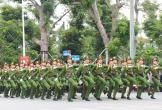 Hàng nghìn người hợp luyện cho lễ diễu hành kỷ niệm 70 năm Ngày Giải phóng Hải Phòng