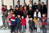 Cặp vợ chồng ở Nghệ An sinh 16 người con, nhà toàn biệt thự, tiết lộ bí quyết càng đẻ càng giàu