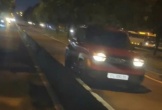Ô tô liên tục chạy ngược chiều trên đường song hành Võ Nguyên Giáp