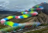 Màn pháo hoa trên dãy Himalaya khiến người Trung Quốc nổi giận
