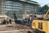 Sập cần cẩu ở Vành đai 3 làm hai công nhân thương vong
