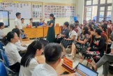 Cán bộ gần dân, tháo gỡ việc công vào chiều thứ Bảy