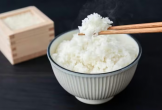 Ăn cơm trắng mỗi ngày có hại cho sức khỏe không?