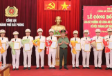 Công an Hải Phòng công bố các quyết định thăng cấp bậc hàm đối với 55 sỹ quan nghiệp vụ