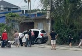 Ô tô va chạm xe máy, 3 người trong gia đình th.ương v.o.ng