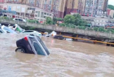 Mưa xối xả gây lũ lớn ở Trung Quốc, 18 người thiệt mạng, giao thông tê liệt diện rộng